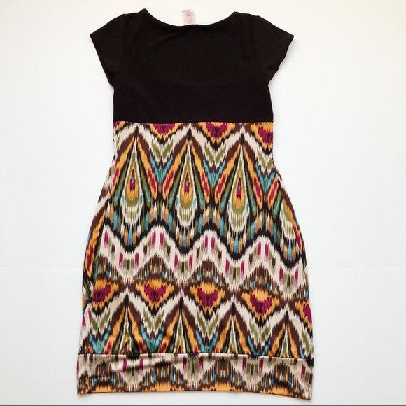 Brown dress with pattern details. Size small - Picture 6 of 8